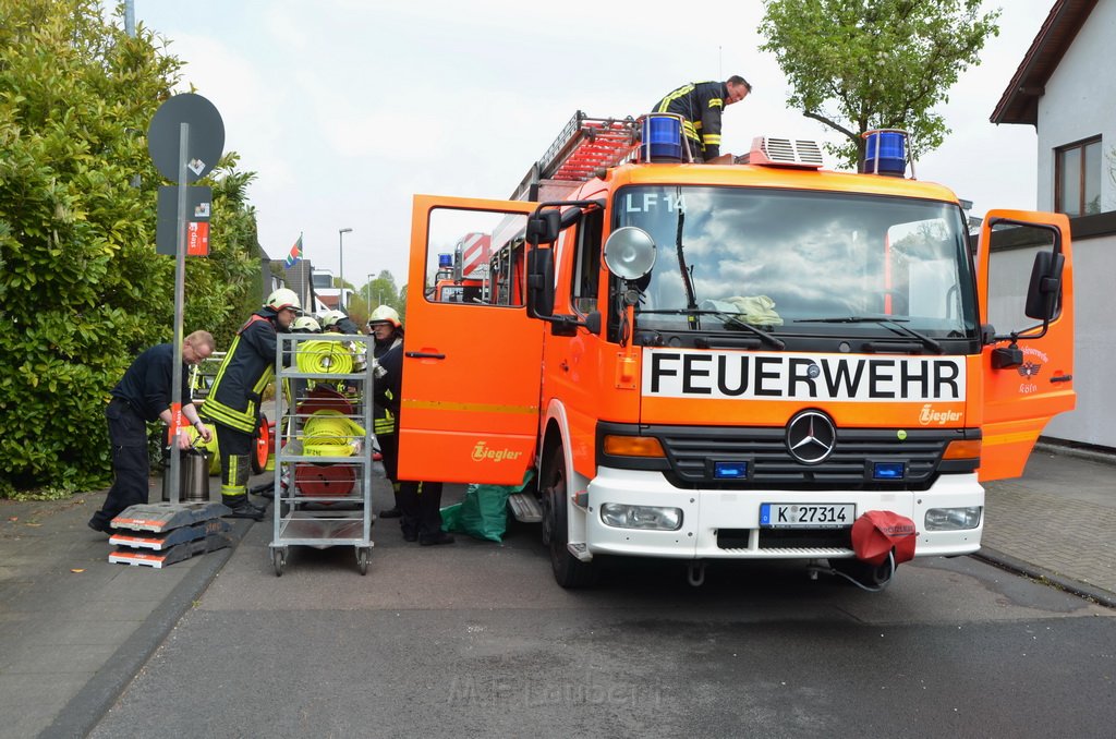 Feuer2Y Koeln Muengersdorf Roggenweg P461.JPG - Miklos Laubert